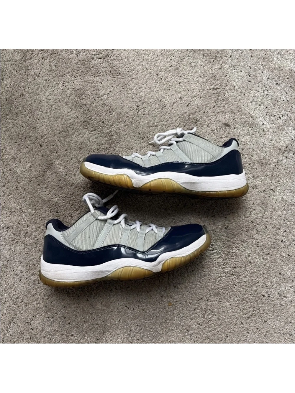 Air jordan 11 Georgetown low top shoes men’s size 12